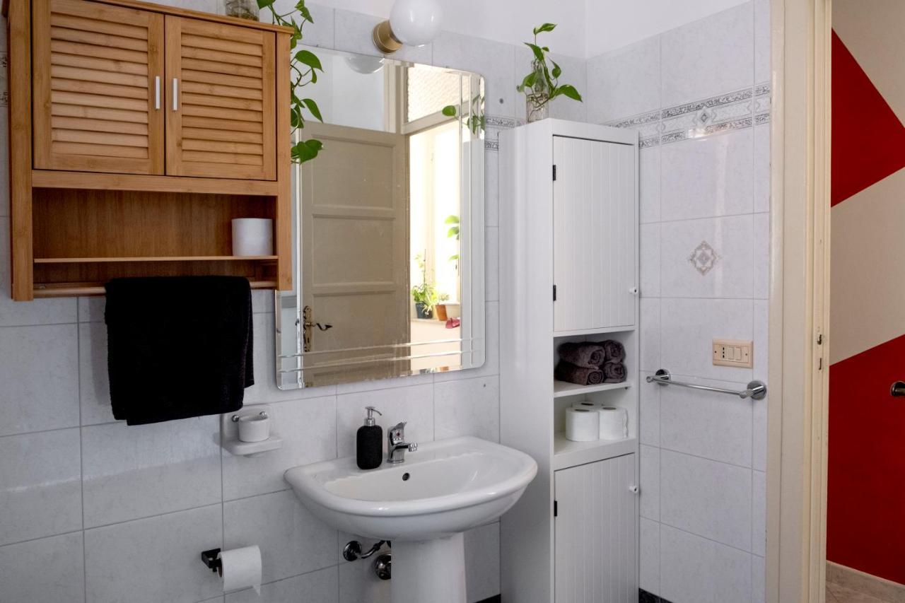13 Open House Bed & Breakfast Palermo Dış mekan fotoğraf