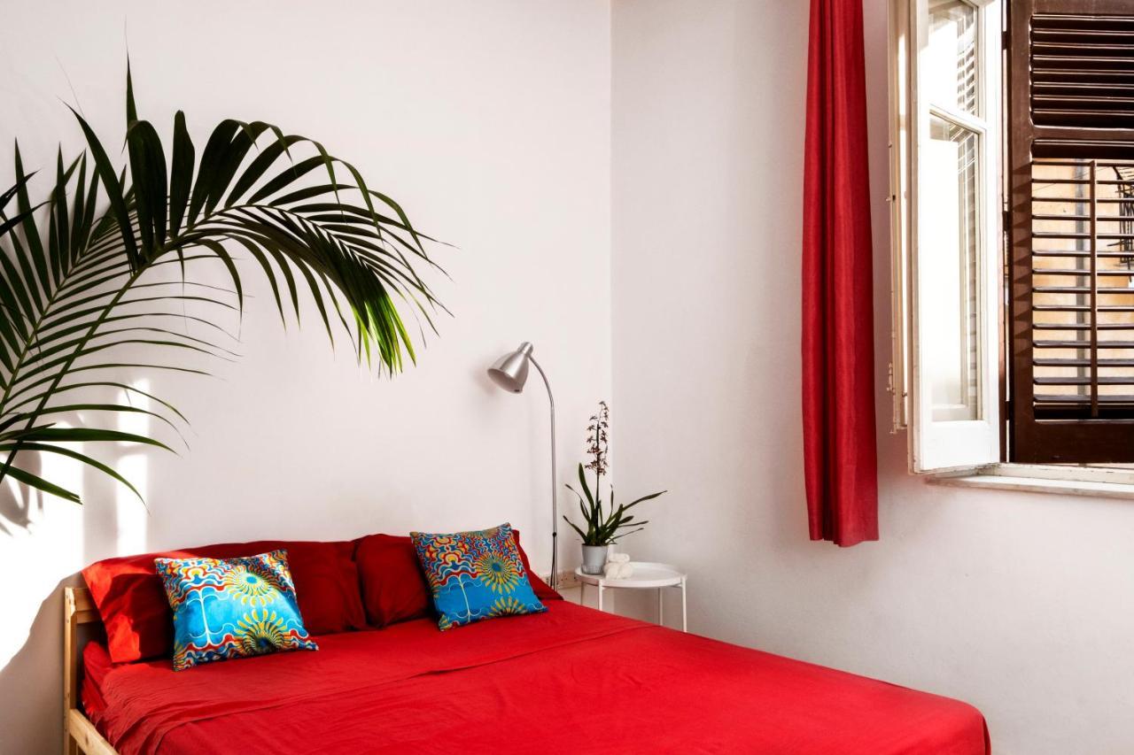 13 Open House Bed & Breakfast Palermo Dış mekan fotoğraf